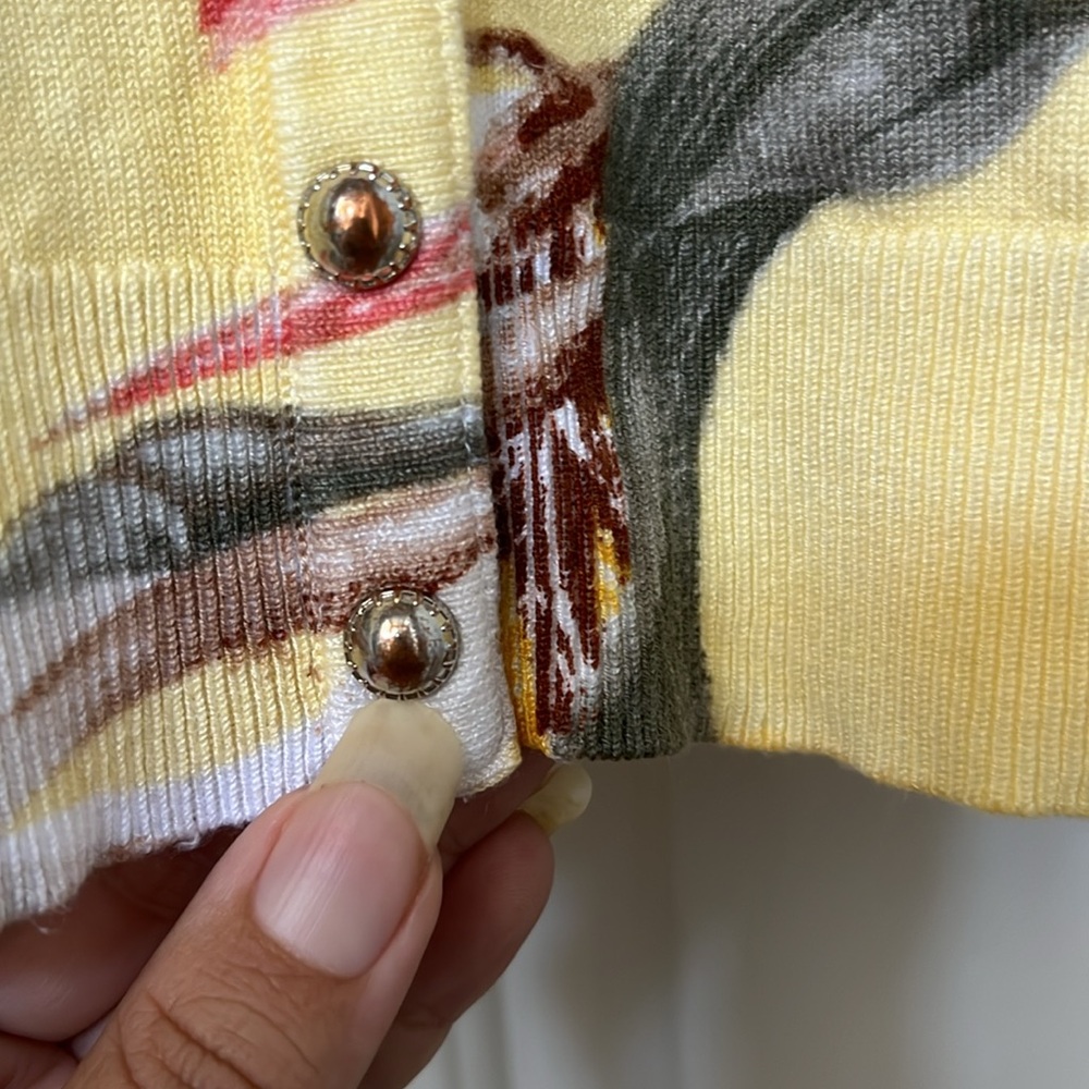 White House Black Market Havana Gardens Yellow Floral Print Cardigan Medium - Picture 4 of 6